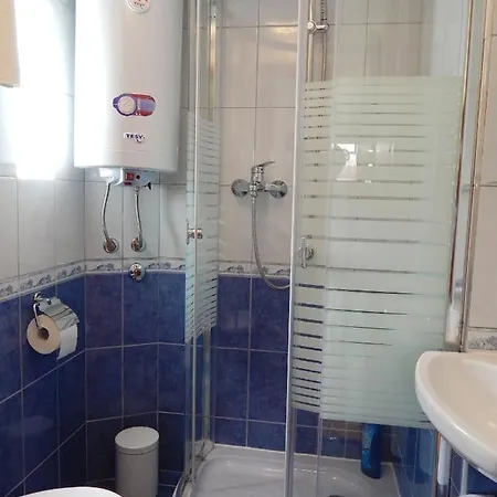 Gæstehus By The Sea - 15568 2*