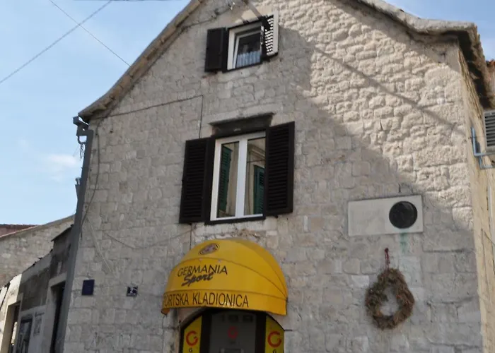 Guest house By The Sea - 15568