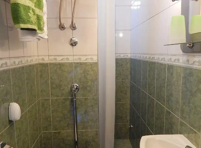 Guest house By The Sea - 15568 2*